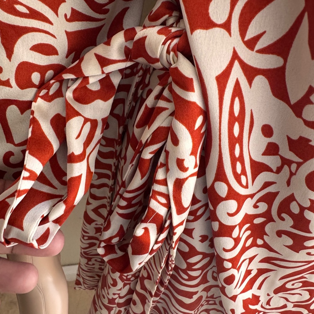 Antonio Melani Elegant Red and White Wrap Dress size 6 used - Picture 4 of 9